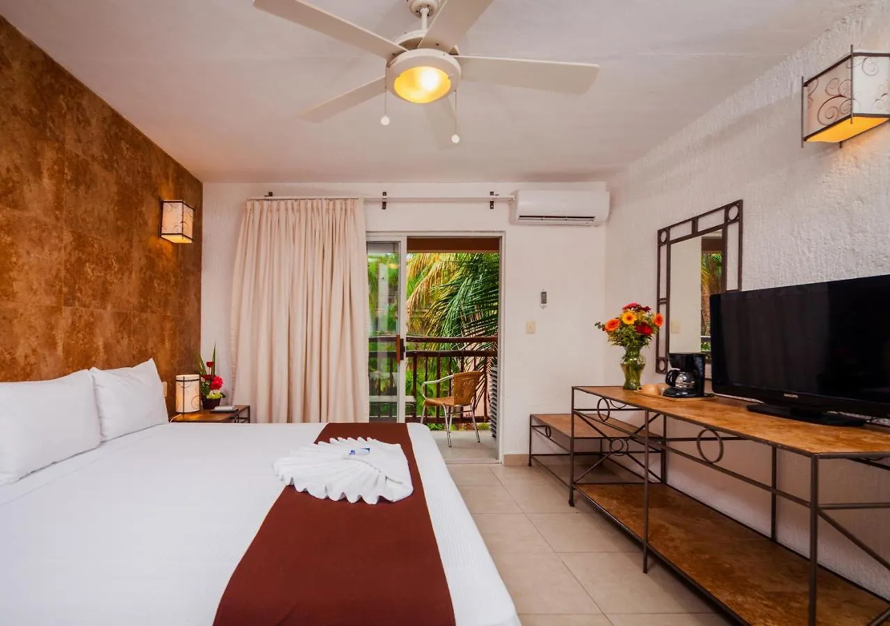 ****  Tukan Hotel Playa Del Carmen Mexico