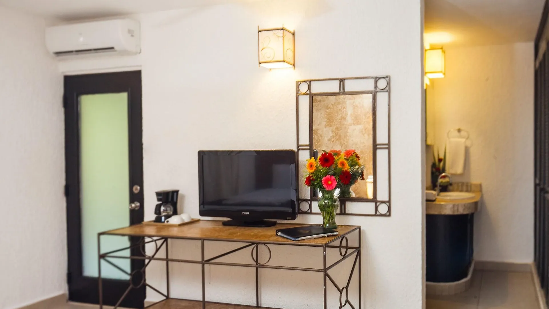 Tukan Hotel Playa Del Carmen