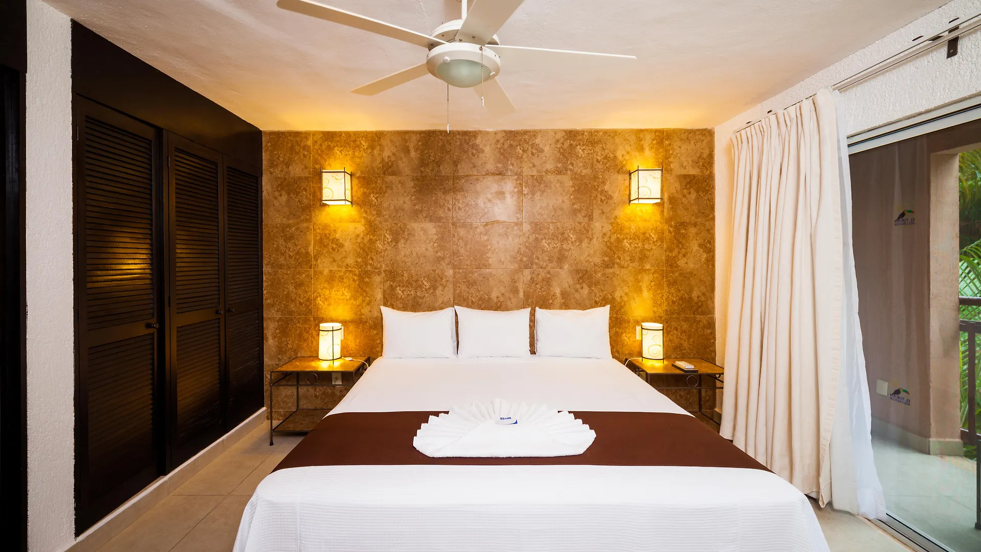 Tukan Hotel Playa Del Carmen