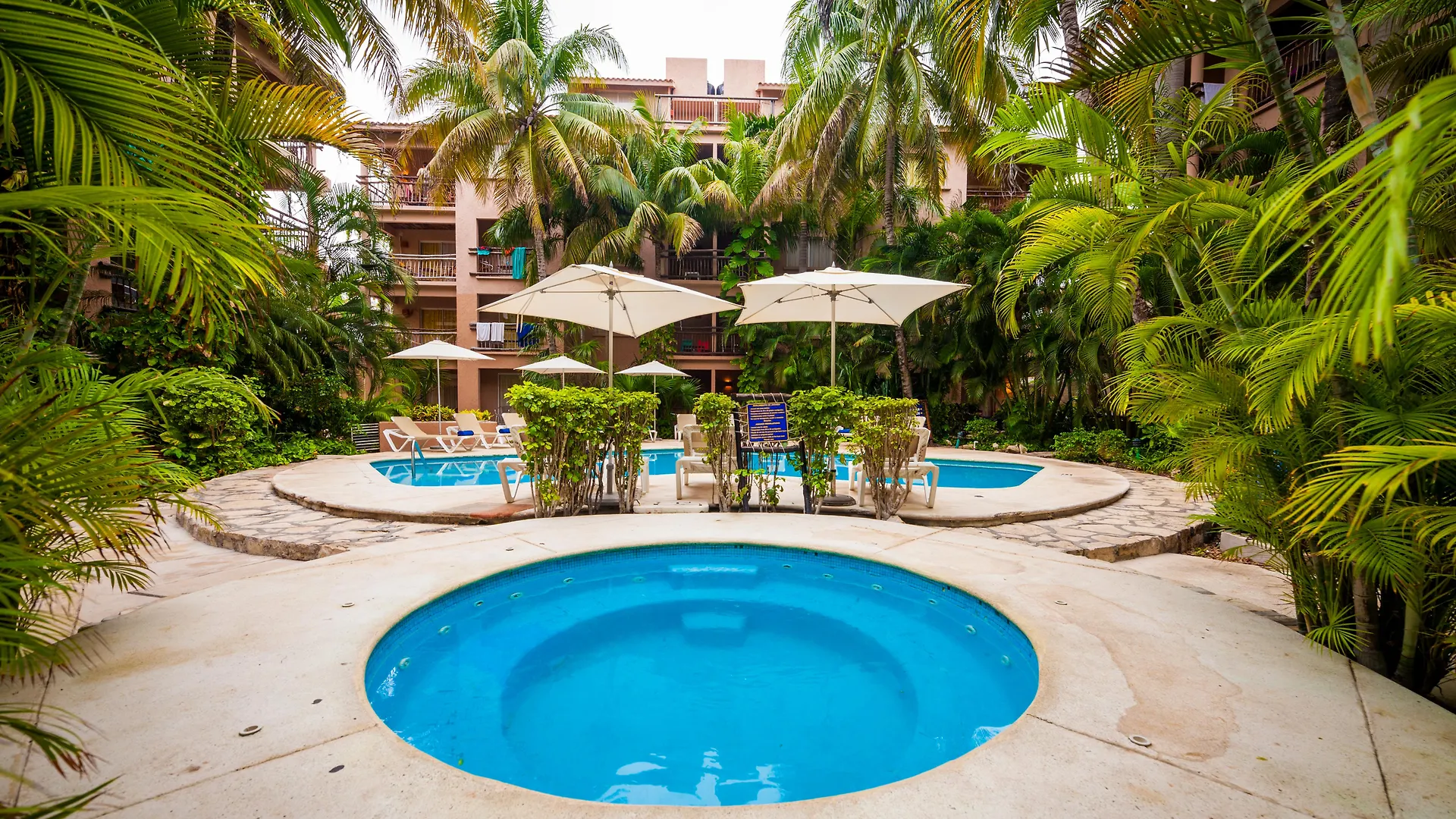 Tukan Hotel Playa Del Carmen