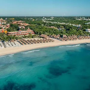 Iberostar Waves Paraiso Üdülőközpont